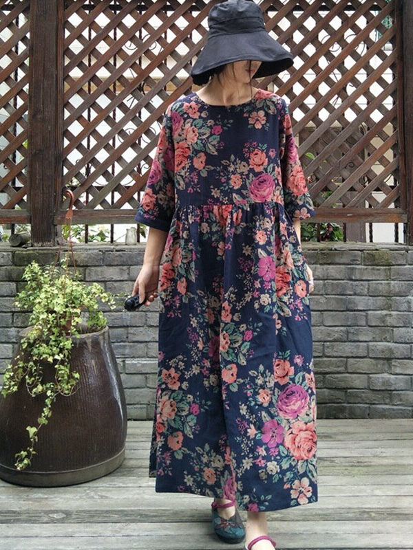 National style vintage dress with floral print