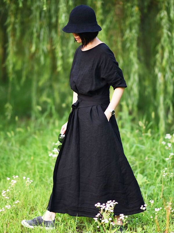 V-neck cotton and linen black dress